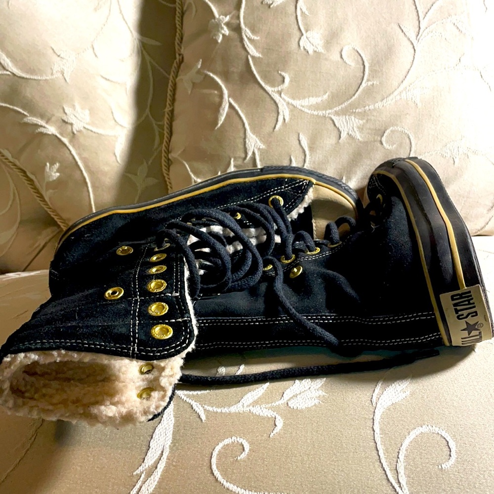 Lace them Up , Converse!